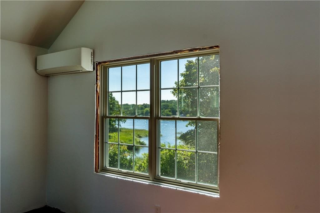 Single Family Residence at 64 Carder Road, Warwick, photo 9 of 14