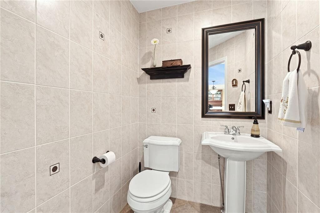 Condominium at 61 Alpine Way, North Smithfield, photo 20 of 47