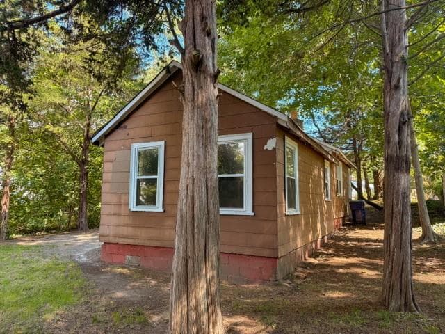 Single Family Residence at 29 Congdon Avenue, North Kingstown, photo 18 of 20