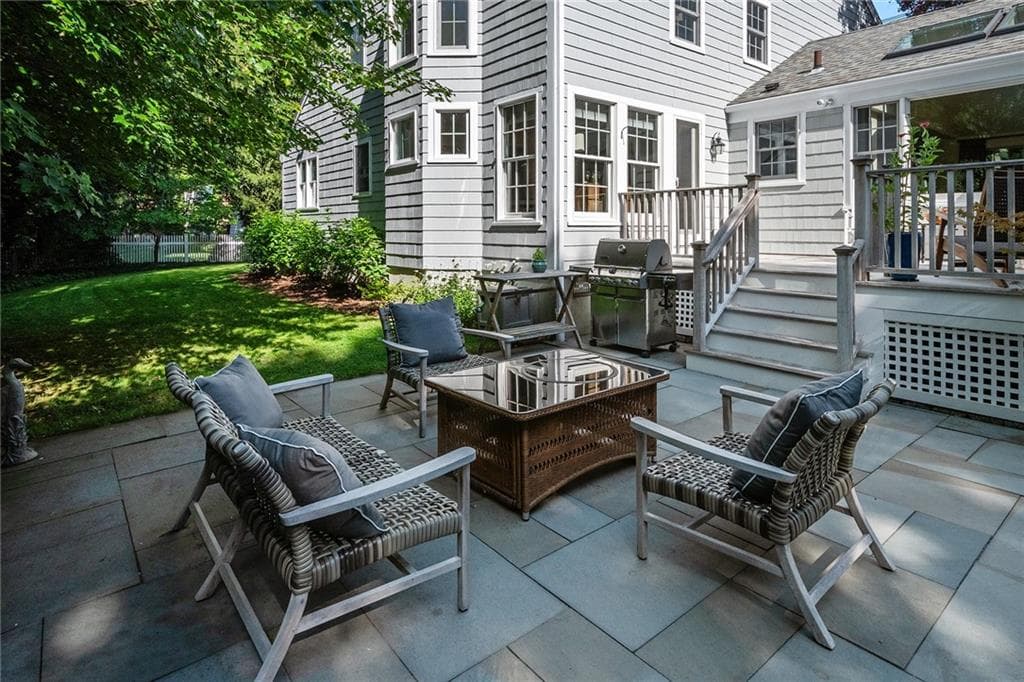 Single Family Residence at 419 Nayatt Road, Barrington, photo 4 of 50