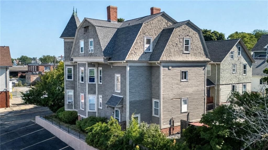 Multi Family at 5 Hillside Avenue, Providence, photo 3 of 43