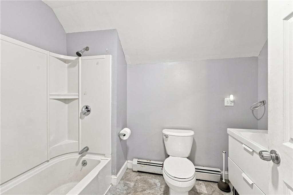 Multi Family at 175 177 Walcott Street, Pawtucket, photo 35 of 49