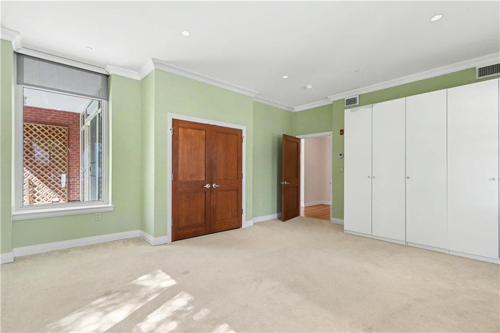 Condominium at 341 Thames Street UNIT 101-S, Bristol, photo 23 of 33