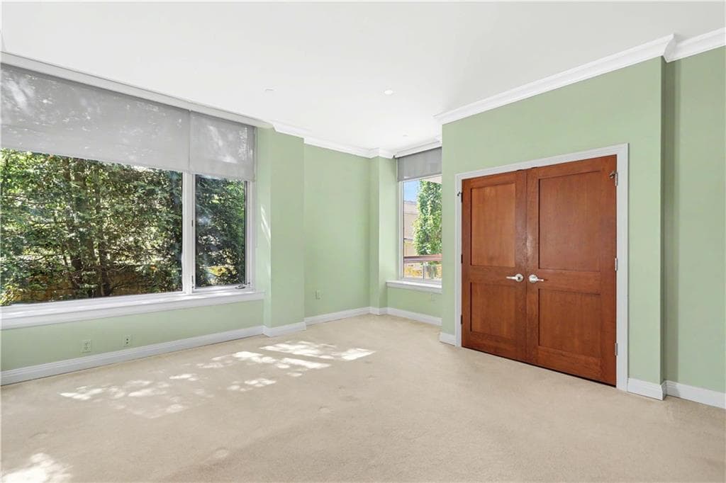 Condominium at 341 Thames Street UNIT 101-S, Bristol, photo 22 of 33