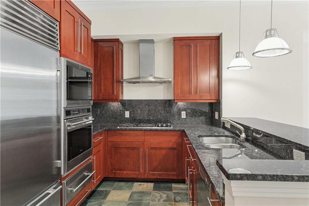 Condominium at 341 Thames Street UNIT 101-S, Bristol, photo 9 of 33