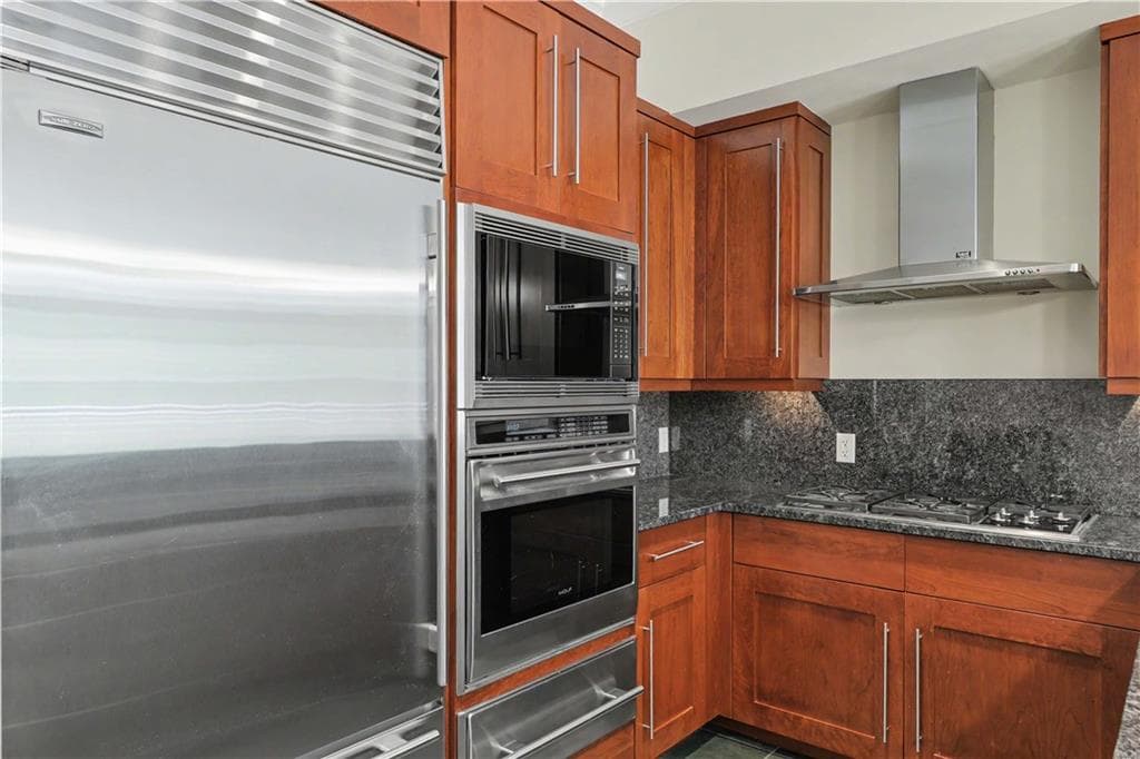 Condominium at 341 Thames Street UNIT 101-S, Bristol, photo 15 of 33