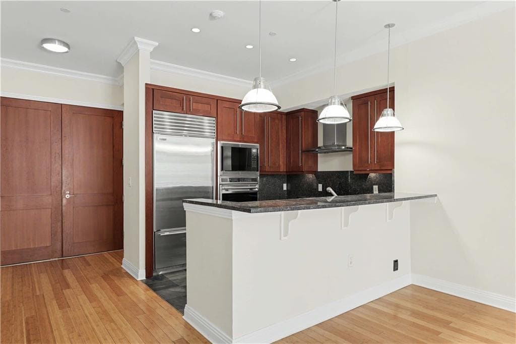 Condominium at 341 Thames Street UNIT 101-S, Bristol, photo 8 of 33
