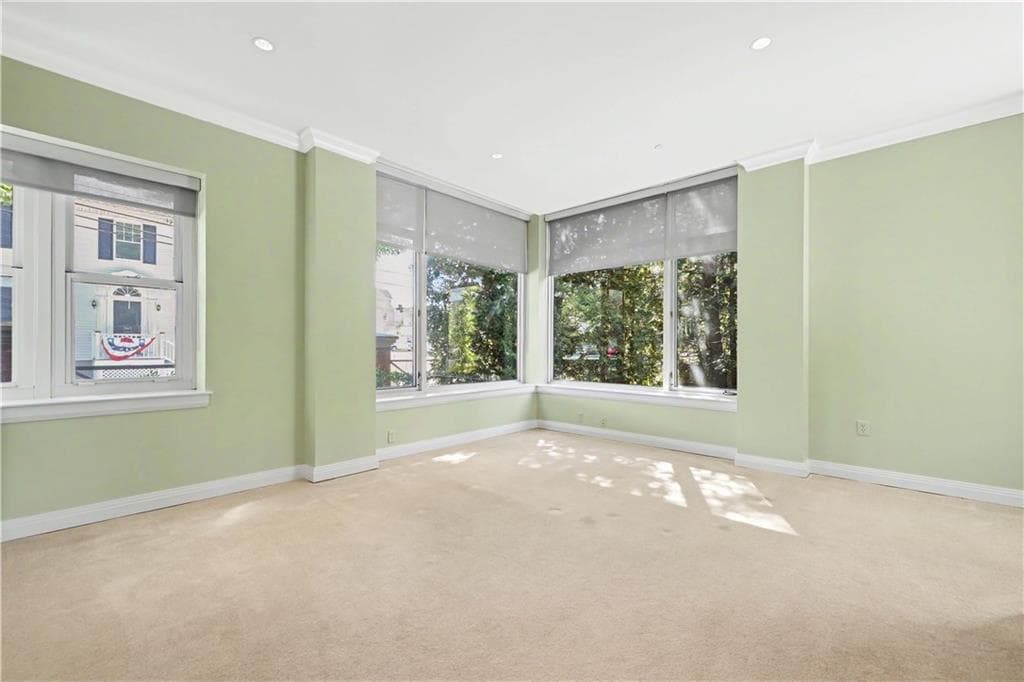 Condominium at 341 Thames Street UNIT 101-S, Bristol, photo 21 of 33