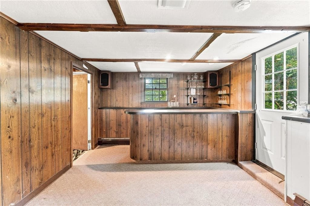 Single Family Residence at 33 Old Oak Drive, Warwick, photo 45 of 47