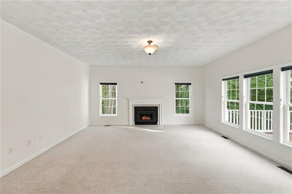 Single Family Residence at 394 Westmoreland Lane, North Kingstown, photo 4 of 43