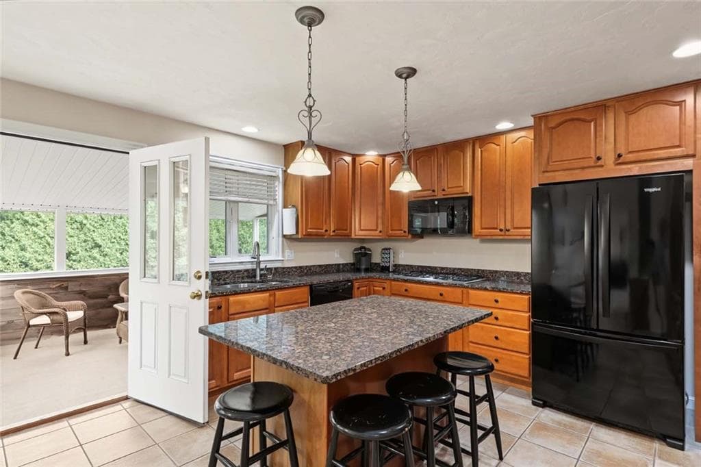 Single Family Residence at 23 Valley Stream Drive, Cumberland, photo 18 of 50