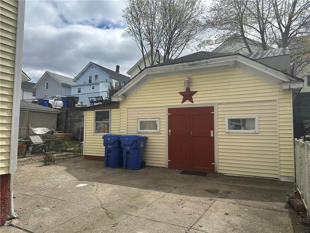 Multi Family at 40 Butler Avenue, Central Falls, photo 24 of 27