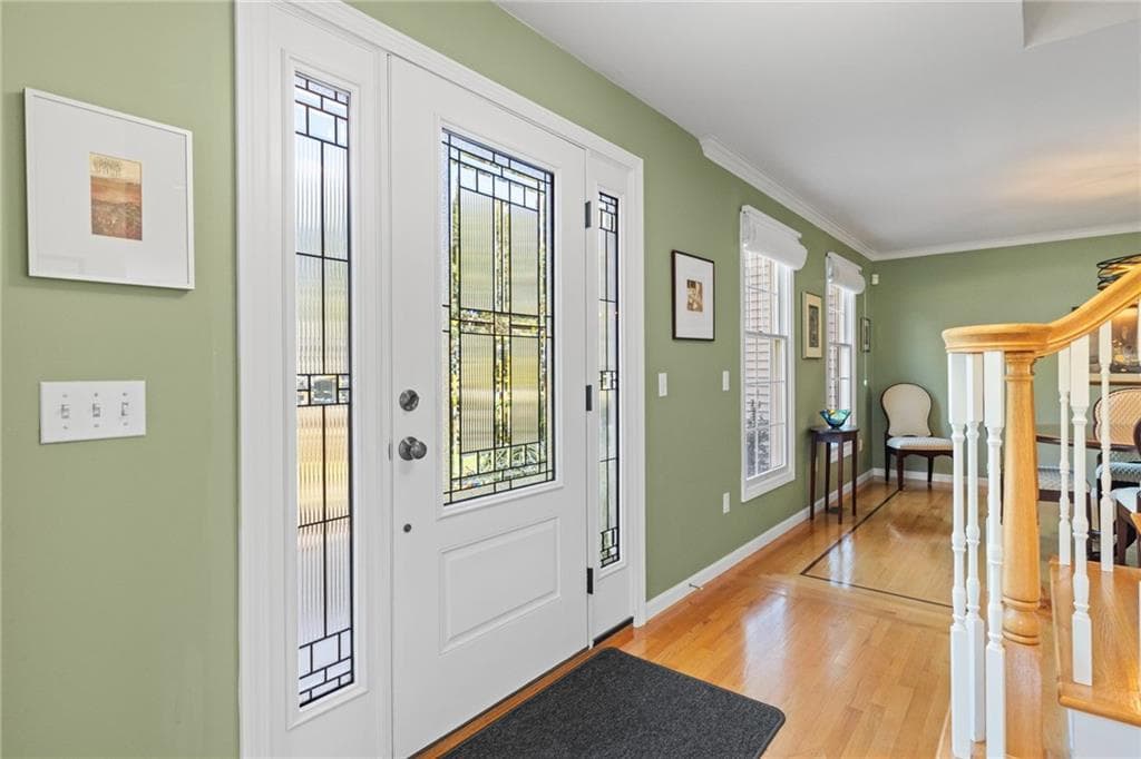 Single Family Residence at 38 Lindsay Lane, Cranston, photo 5 of 50