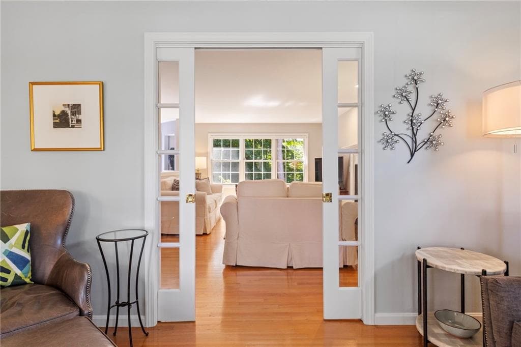Single Family Residence at 38 Lindsay Lane, Cranston, photo 10 of 50