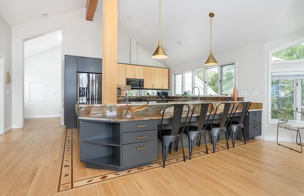 Single Family Residence at 16 Larch Avenue, Narragansett, photo 10 of 48