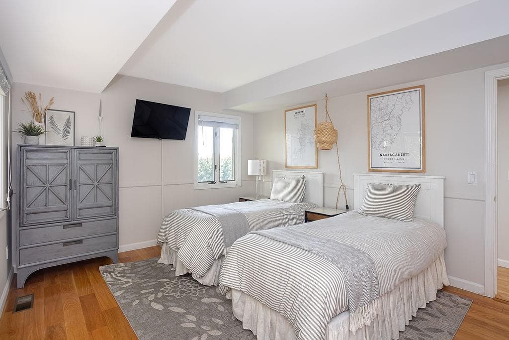 Single Family Residence at 16 Larch Avenue, Narragansett, photo 29 of 48