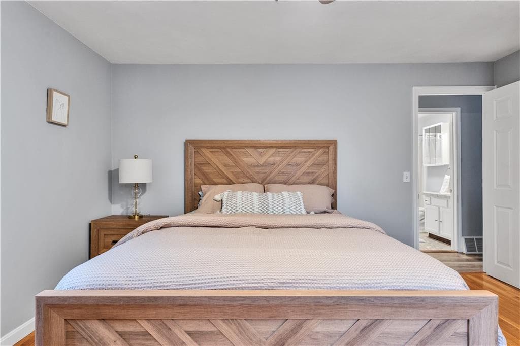 Single Family Residence at 89 Spice Bush Trail, Narragansett, photo 14 of 29
