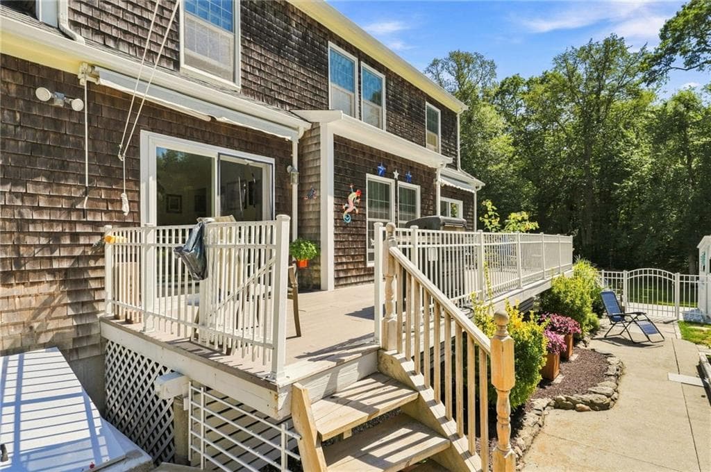 Single Family Residence at 11 Pachet Brook Road, Little Compton, photo 32 of 38