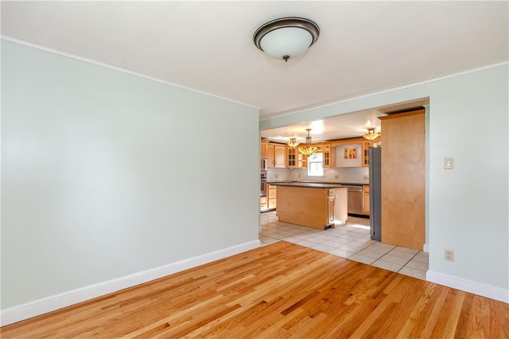 Single Family Residence at 6 Restwood Road, Cranston, photo 10 of 42