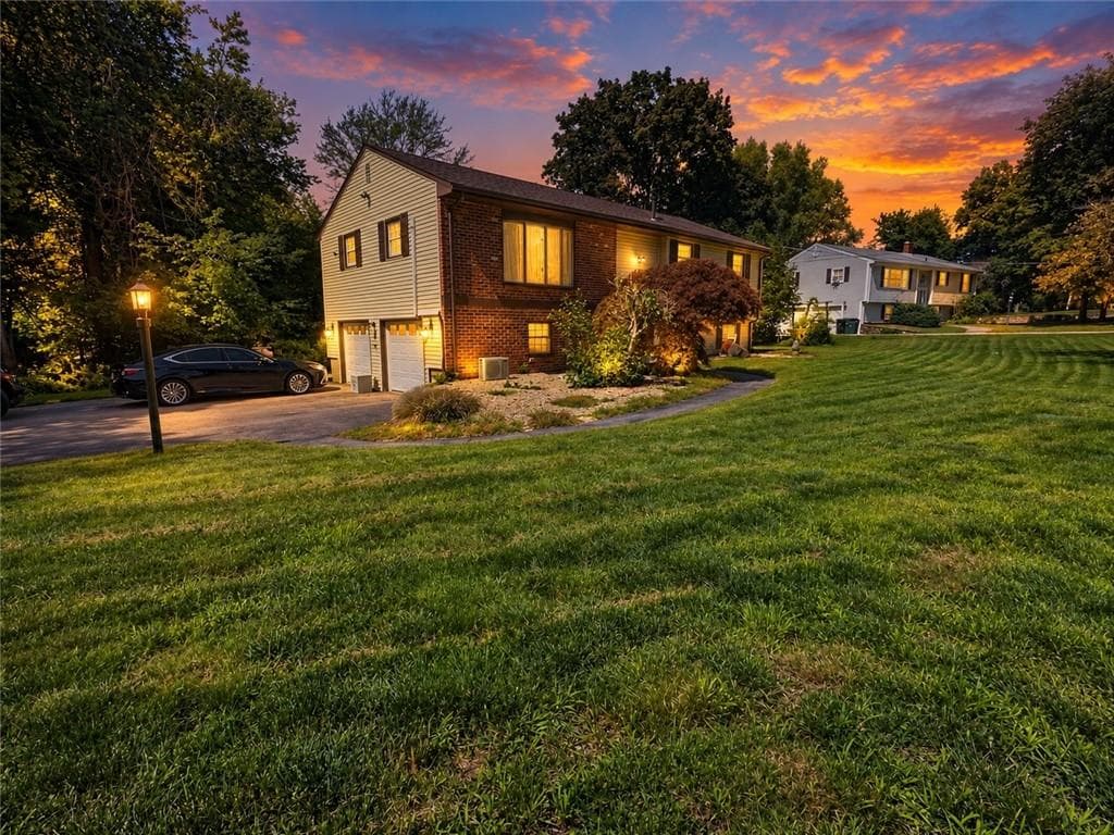 Single Family Residence at 534 Blackrock Road, Coventry, photo 15 of 17