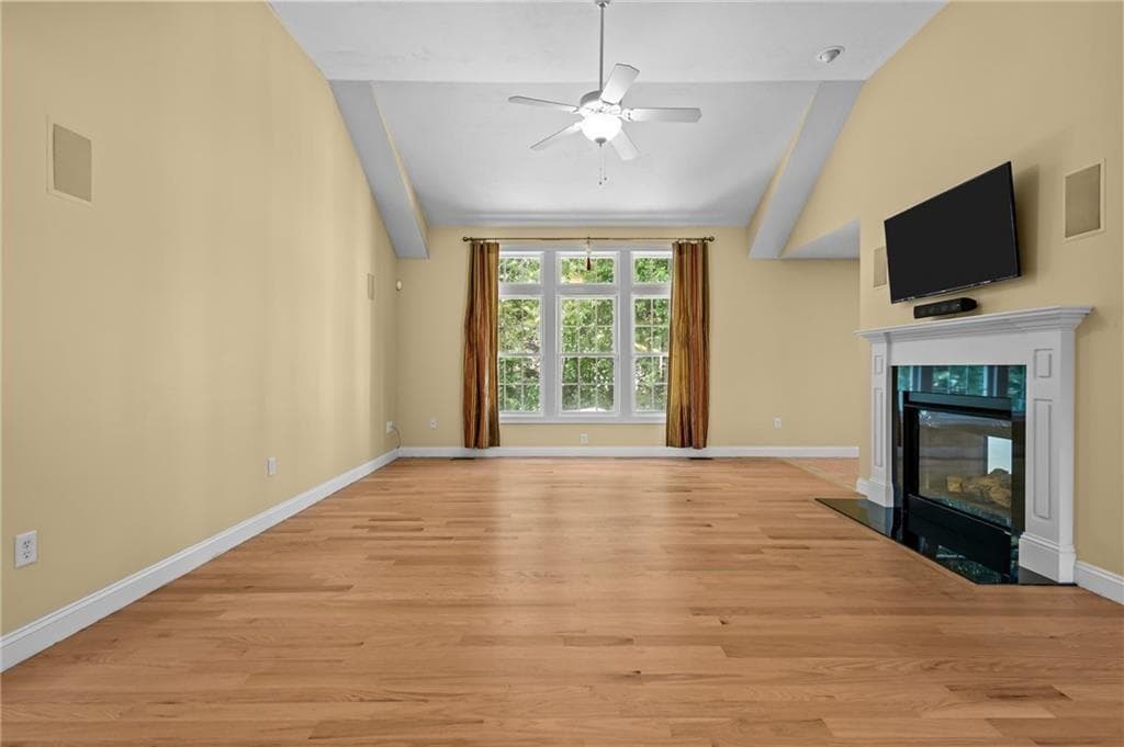 Single Family Residence at 125 West Road, Cumberland, photo 12 of 39