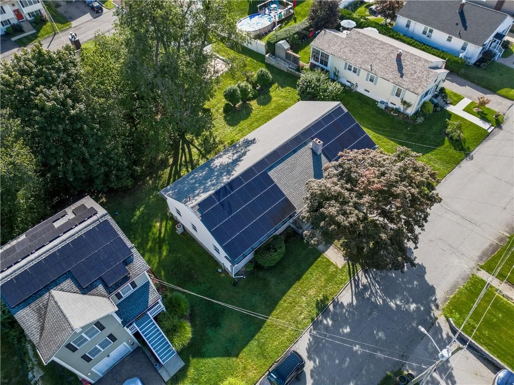Single Family Residence at 23 Penrose Street, North Providence, photo 2 of 50