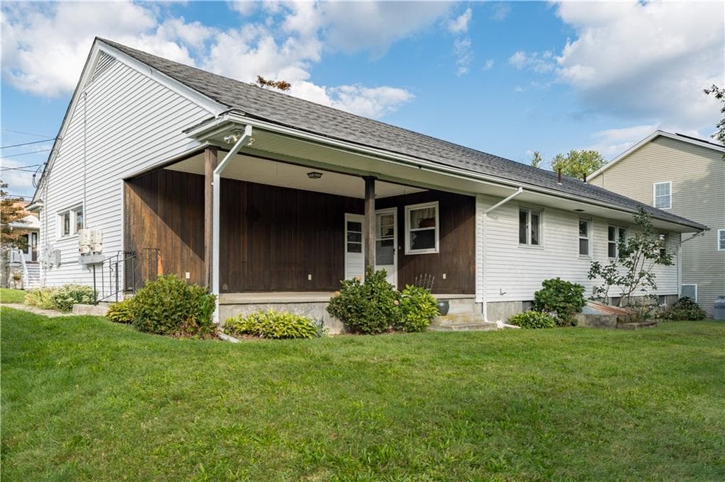 Single Family Residence at 23 Penrose Street, North Providence, photo 14 of 50