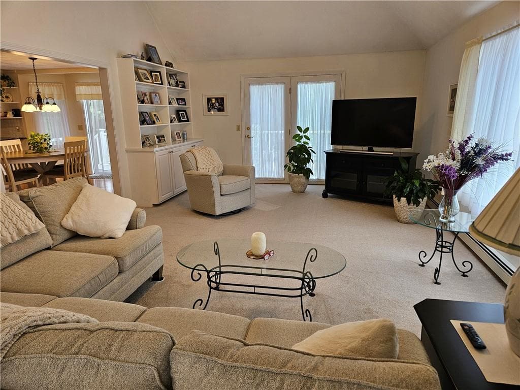 Single Family Residence at 12 Jason Drive, Lincoln, photo 6 of 37