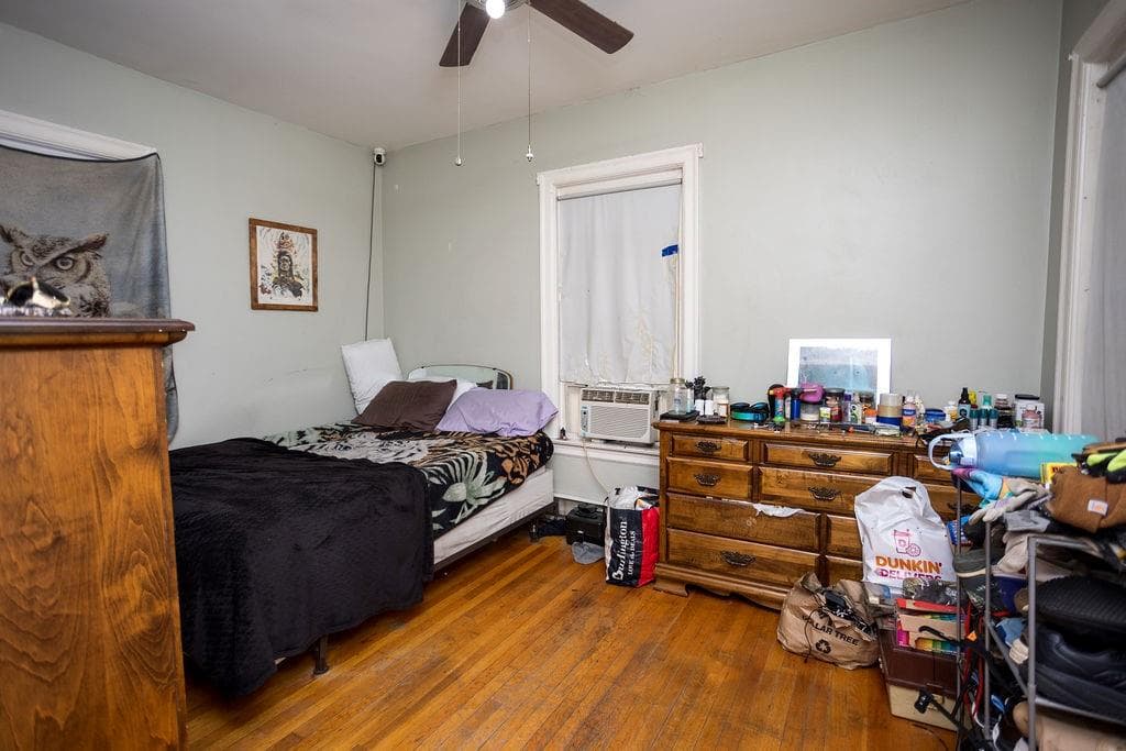 Multi Family at 29 Hamlet Avenue, Woonsocket, photo 7 of 48