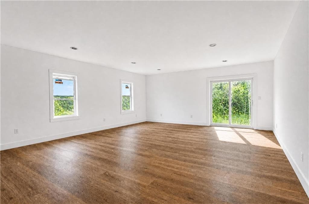 Single Family Residence at 1051 Old Smithfield Road, North Smithfield, photo 11 of 50