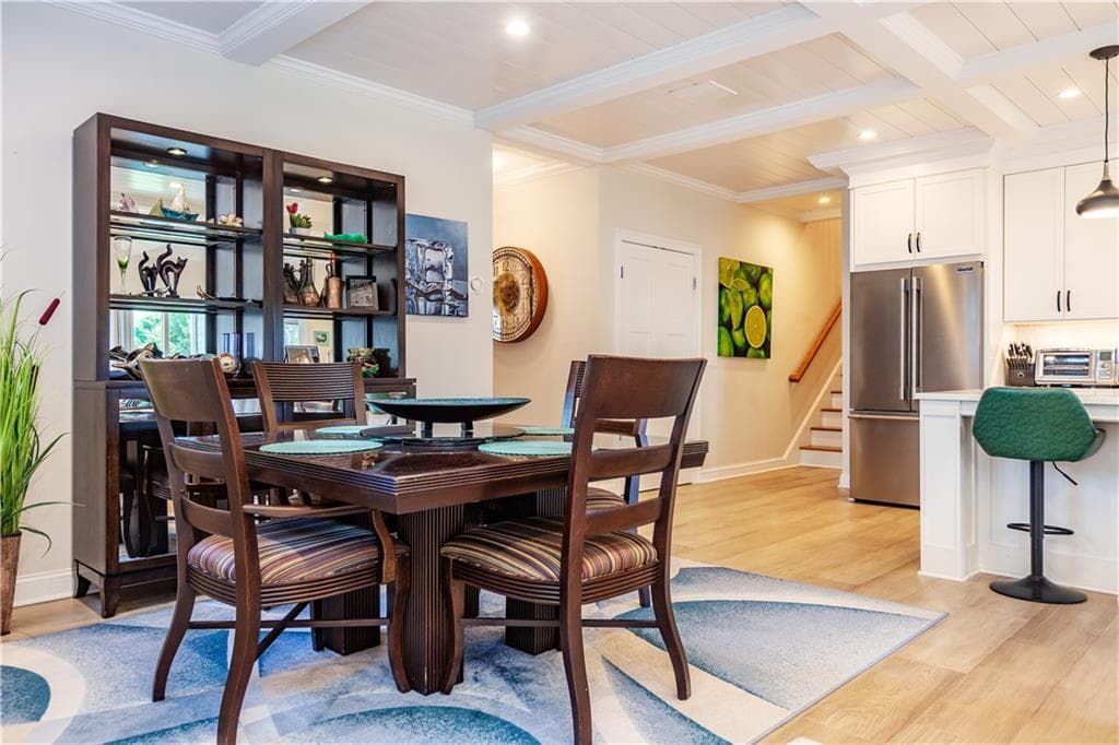 Condominium at 46 Travelers Court UNIT 33, East Greenwich, photo 23 of 49