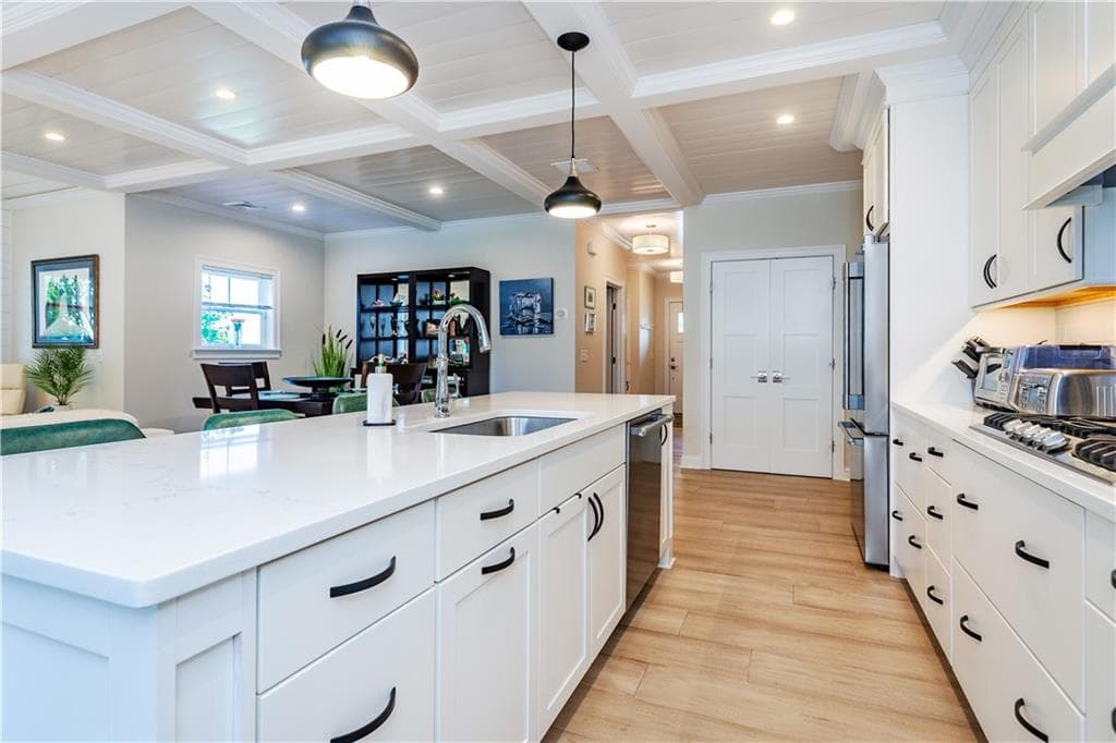 Condominium at 46 Travelers Court UNIT 33, East Greenwich, photo 19 of 49
