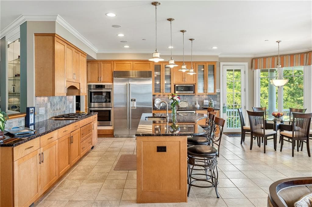 Single Family Residence at 81 Quarry Road, North Kingstown, photo 7 of 50