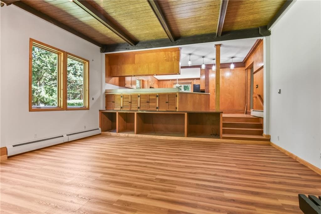 Single Family Residence at 35 Lane E, Warwick, photo 21 of 35