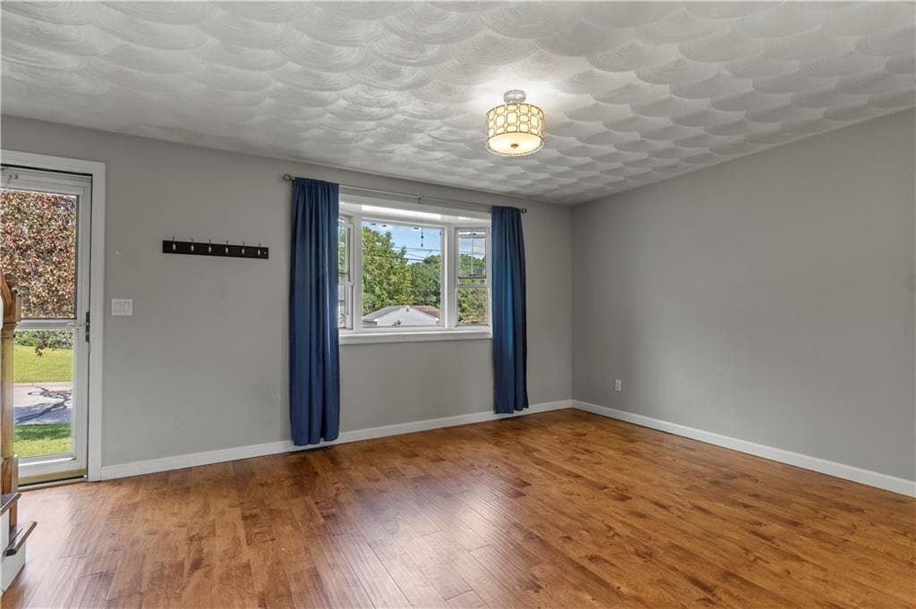 Single Family Residence at 2 Medieval Way, West Warwick, photo 8 of 50
