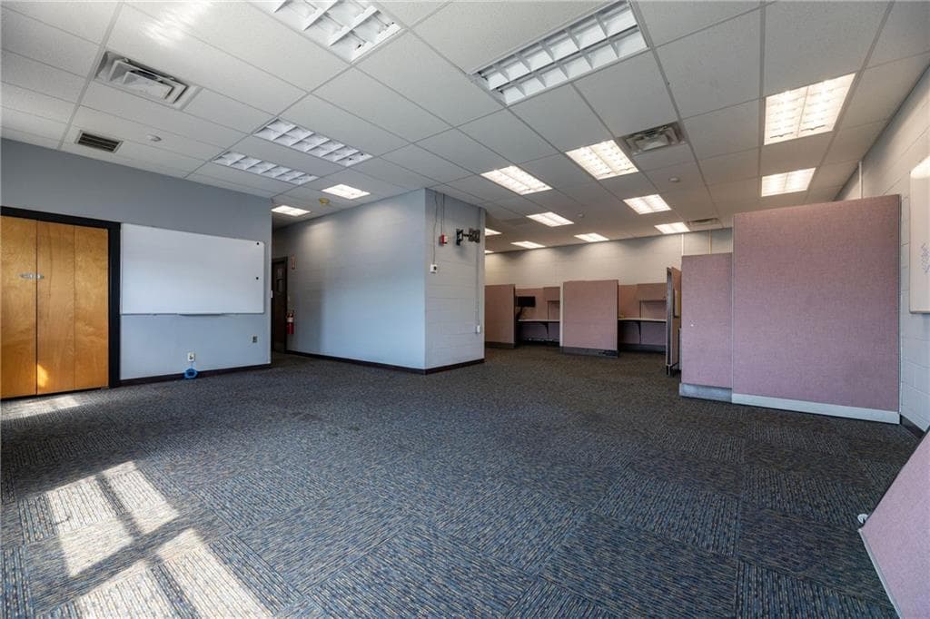 Commercial at 1320 Eddie Dowling Highway, Lincoln, photo 18 of 41