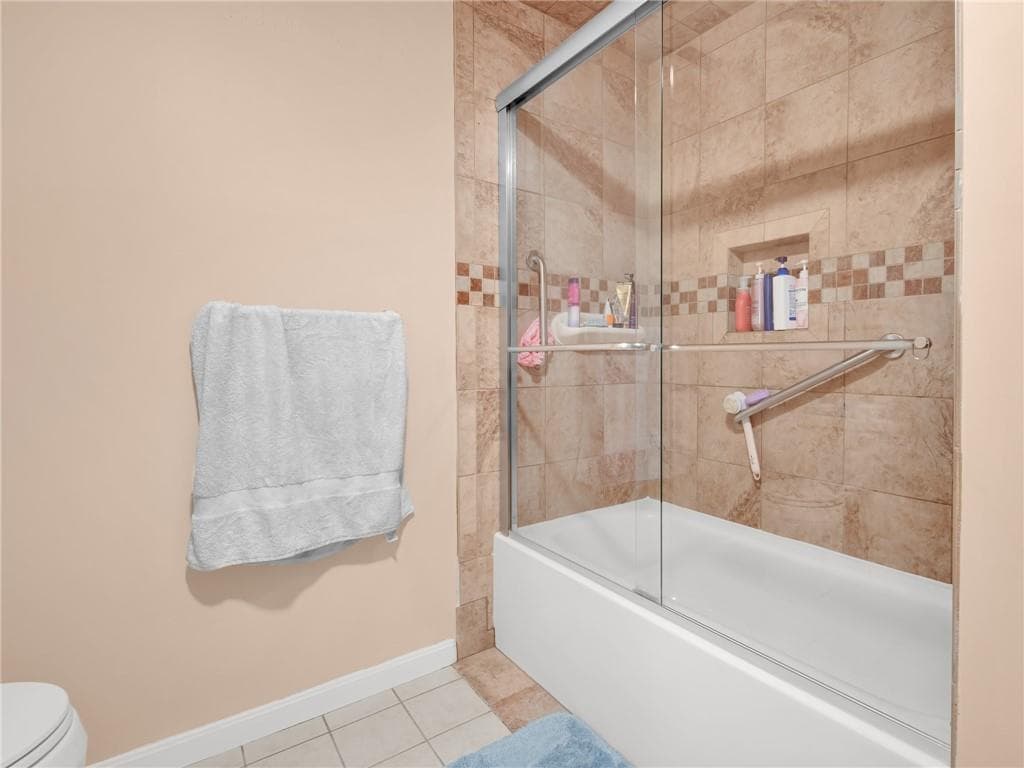 Condominium at 3 Quail Ridge Road, North Providence, photo 14 of 29