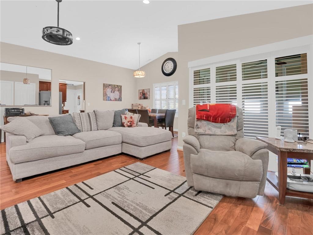 Condominium at 3 Quail Ridge Road, North Providence, photo 11 of 29