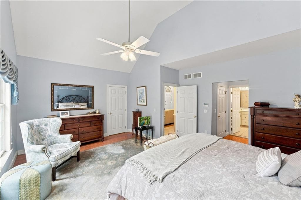 Condominium at 45 Fieldstone Drive, East Greenwich, photo 23 of 40