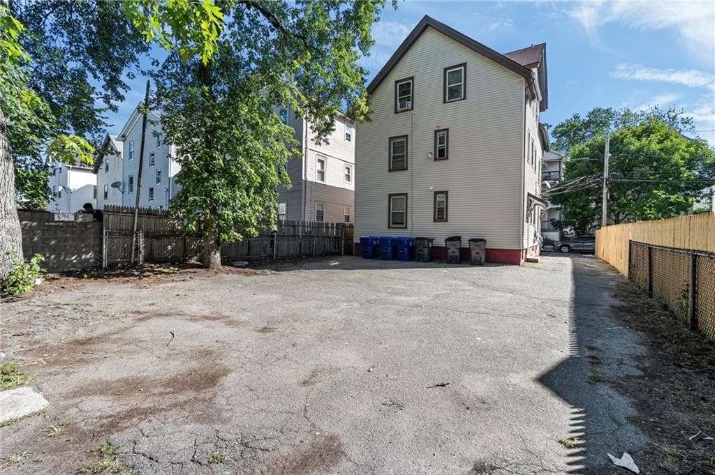Multi Family at 56 Felix Street, Providence, photo 3 of 34