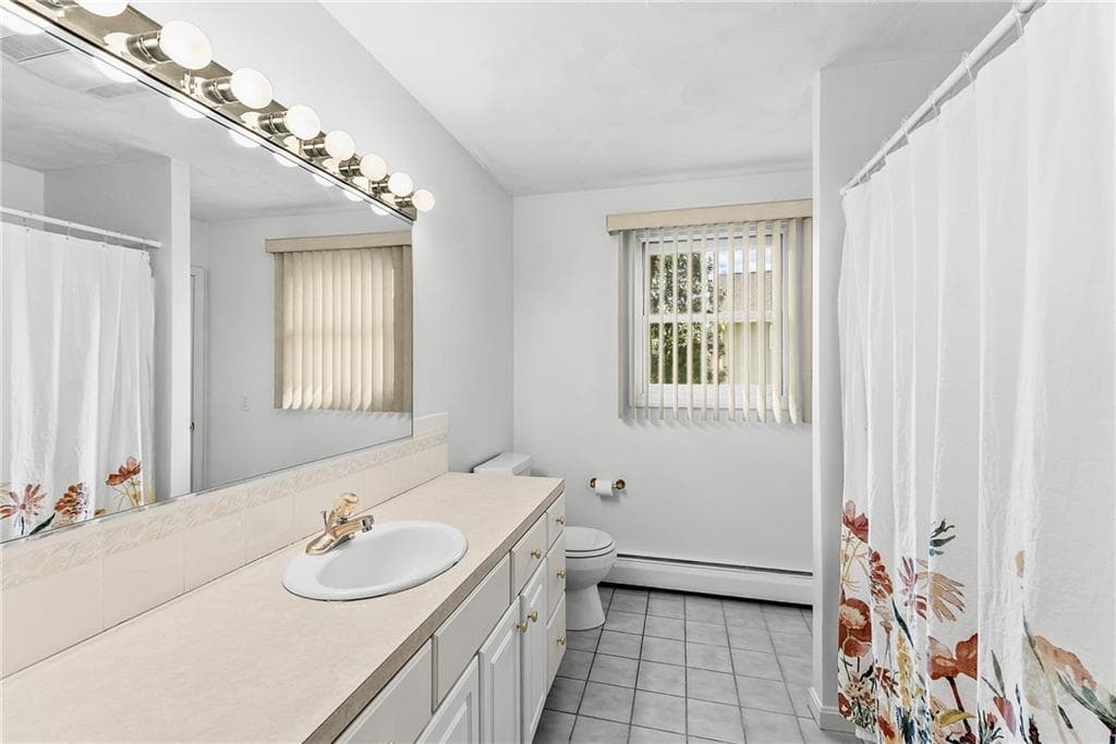 Single Family Residence at 2 Ryan Lane, North Providence, photo 23 of 43
