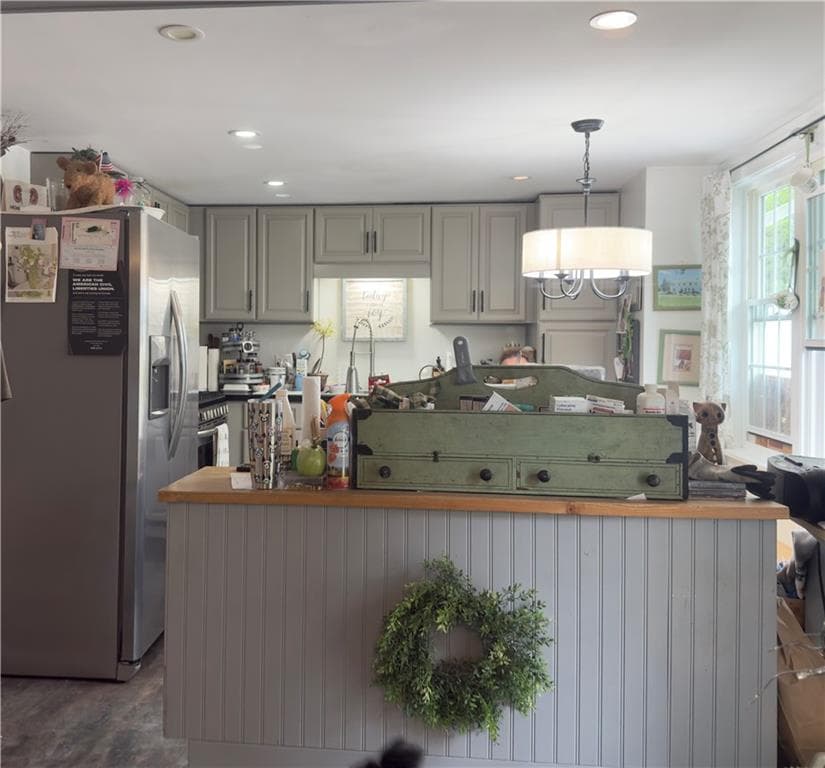 Single Family Residence at 83 Serrel Sweet Road, Johnston, photo 11 of 18