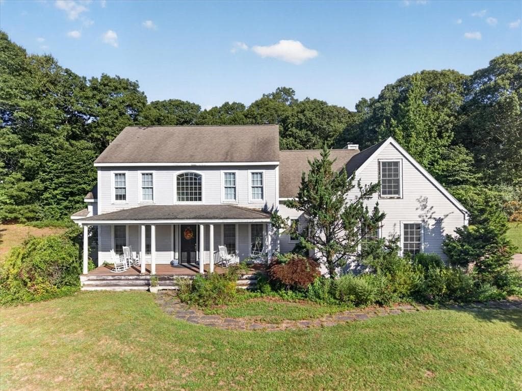 11 Seabury Drive