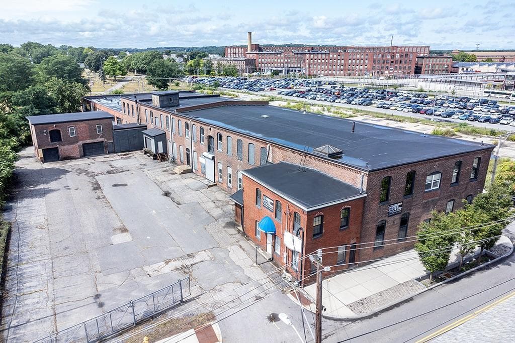 Commercial at 248 Pine Street, Pawtucket, photo 5 of 37