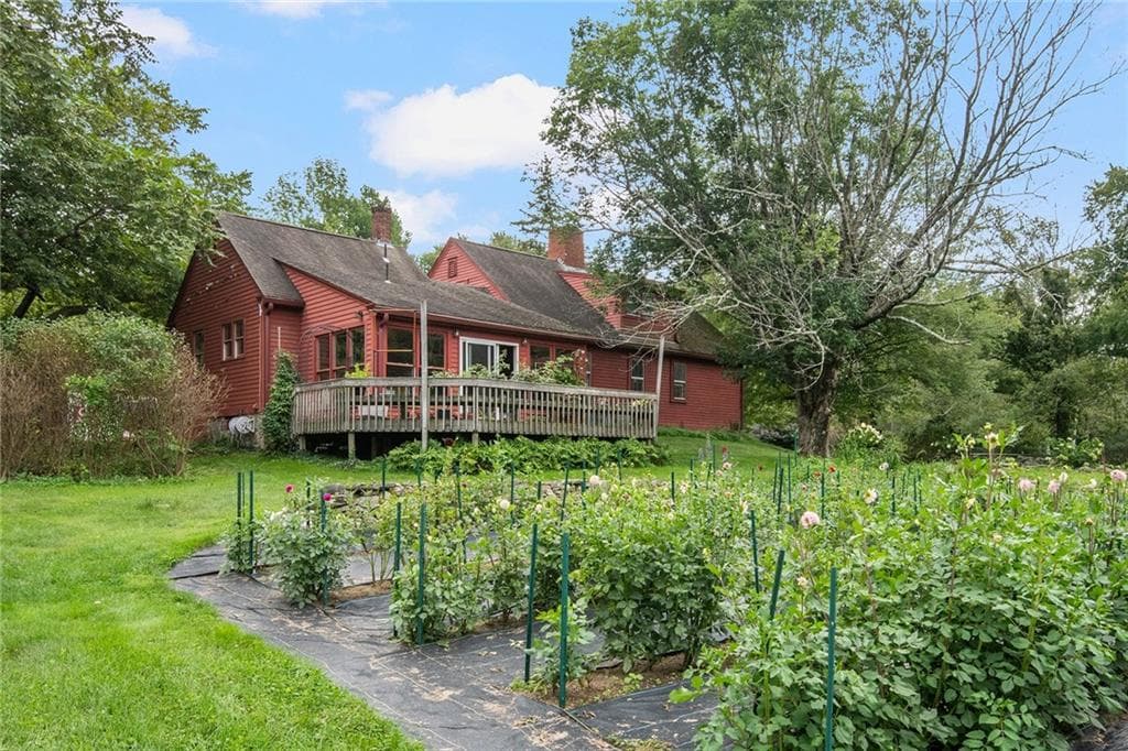 Single Family Residence at 150 Trimtown Road, Scituate, photo 13 of 50