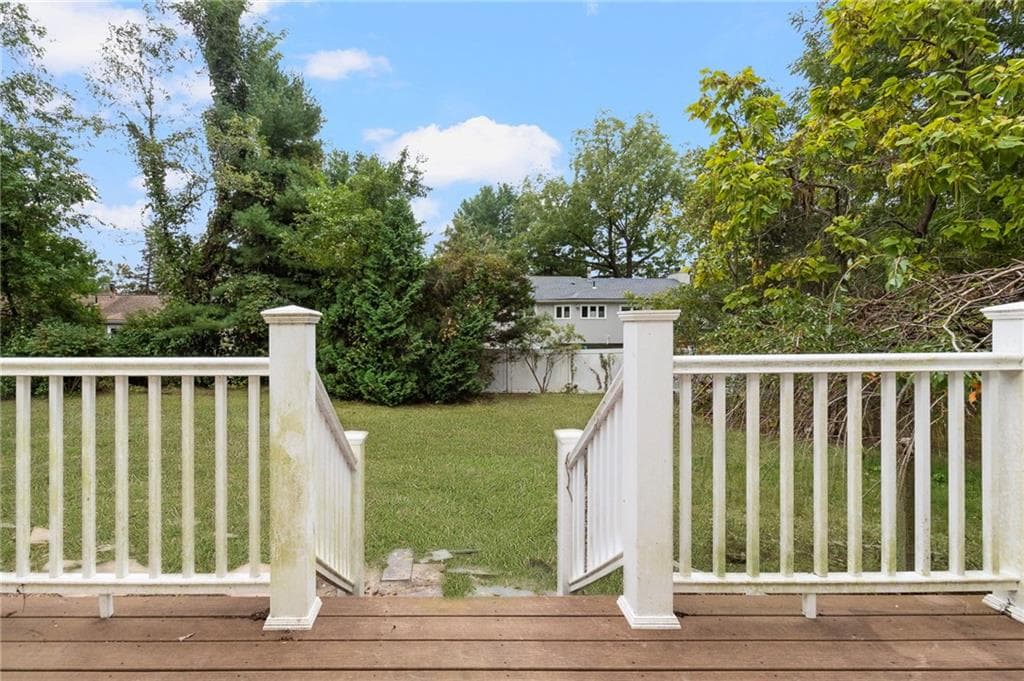 Single Family Residence at 174 Ayrault Road, East Greenwich, photo 25 of 43