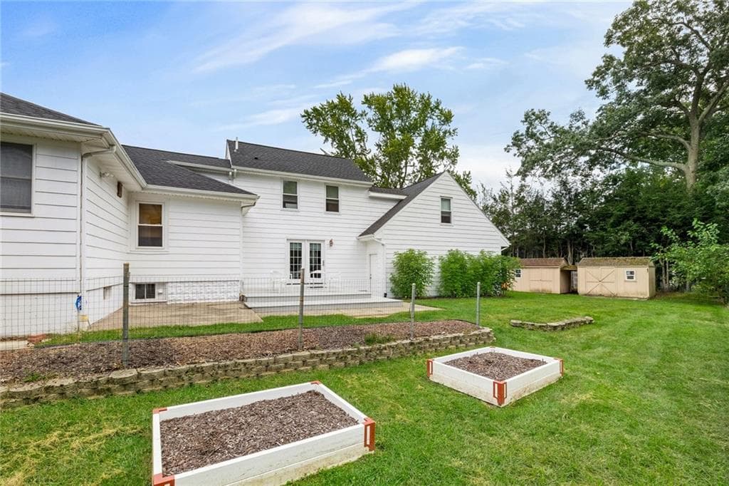Single Family Residence at 480 Church Avenue, Warwick, photo 24 of 25