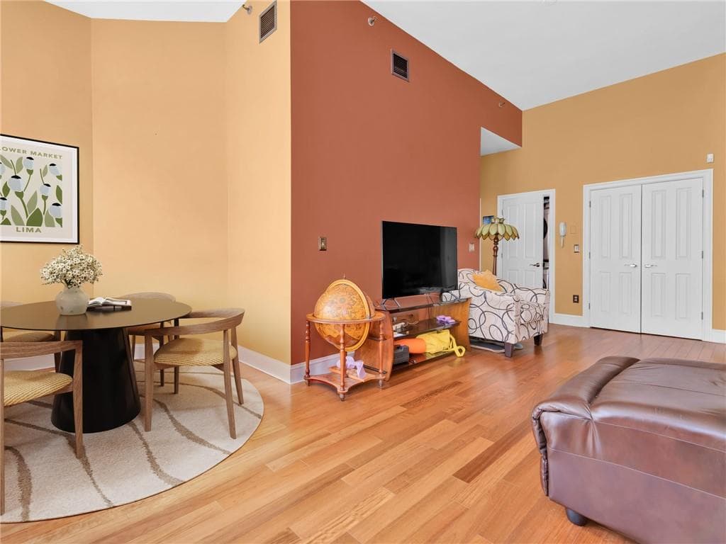 Condominium at 385 Westminister Street UNIT 3B, Providence, photo 15 of 18