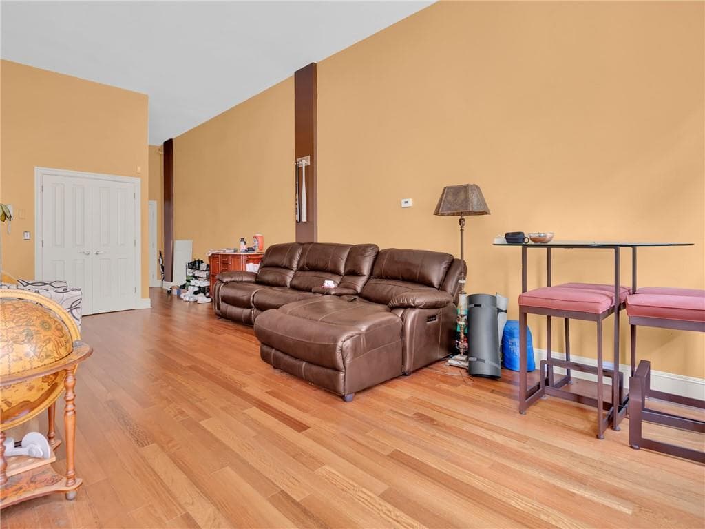 Condominium at 385 Westminister Street UNIT 3B, Providence, photo 8 of 18