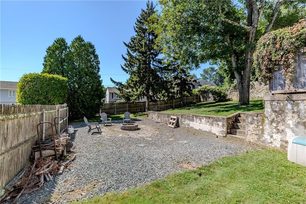 Single Family Residence at 104 Meadow Road, North Providence, photo 47 of 50